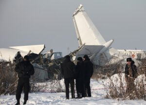 Read more about the article Avião que cai no Cazaquistão matou 12 pessoas