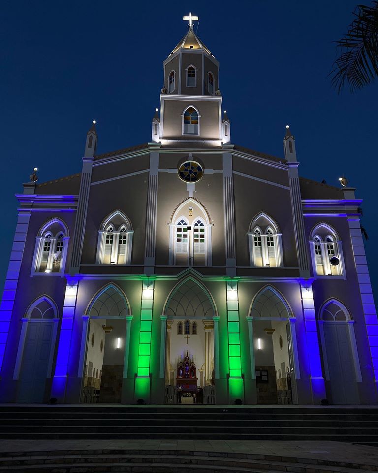 You are currently viewing Igreja Matriz de São José, ganha iluminação especial para a festa de 191 anos