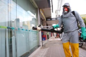 Read more about the article Cidades do Pajeú começam a usar técnica de desinfecção de ruas