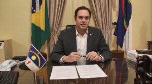 Read more about the article Governador anuncia ajuda financeira para municípios abrirem leitos de UTI em PE