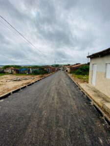 Read more about the article Mais uma rua recebe asfalto em São José do Egito