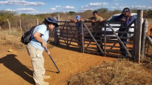 Read more about the article Pesquisadores e ‘caçadores’ internacionais disputam meteoritos após chuva de pedras no sertão pernambucano