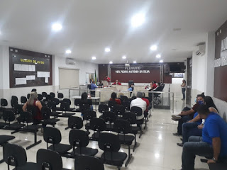 You are currently viewing Câmara de Vereadores de Santa Terezinha aprova contas do ex-prefeito de Santa Terezinha Delson Lustosa, depois de rejeita-las