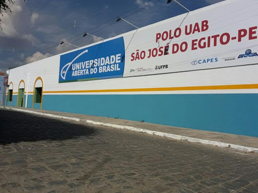 You are currently viewing UFPB oferece 15 vagas para licenciatura em matemática no polo EAD de São José do Egito