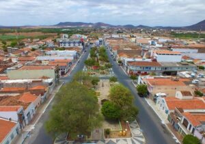 Read more about the article Depois de meses, Serra Talhada volta a ser a cidade com maior número de casos ativos neste sábado (23)