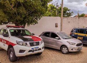 Read more about the article PRF e Polícia Militar apreende veículo clonado em Sumé