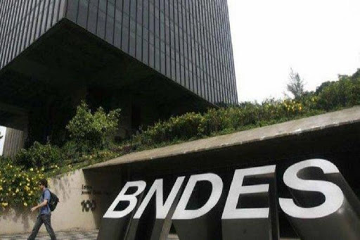 You are currently viewing BNDES cobra Ford sobre saída do Brasil; empréstimos passam de R$ 300 milhões
