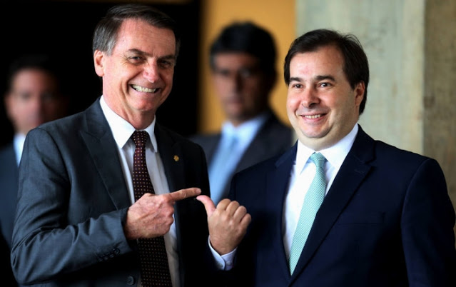 You are currently viewing Eleição para presidente da Câmara nesta segunda-feira opõe candidatos de Bolsonaro e Maia