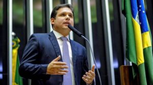 Read more about the article Patoense Hugo Motta pode se tornar ministro do Governo Bolsonaro