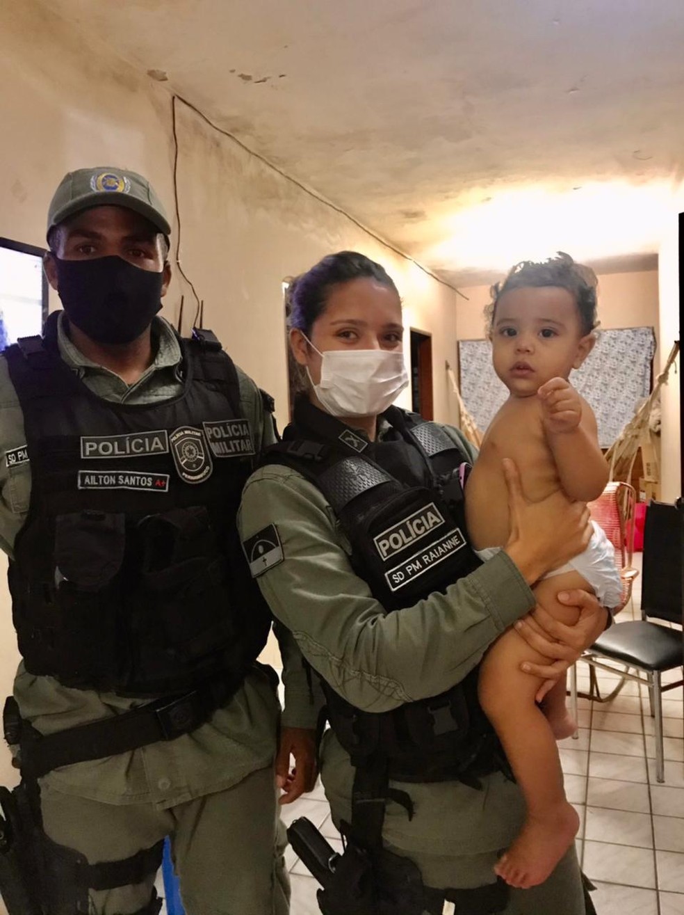 You are currently viewing Policiais militares salvam criança que estava engasgada em Caruaru