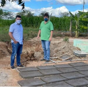 Read more about the article Prefeito de Ouro Velho-PB assina ordem de serviço para construção de cisternas na zona rural