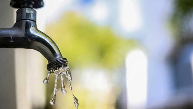 Read more about the article Clientes baixa renda não sofrerão aumento na conta de água, diz Governo de PE