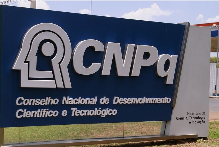 Read more about the article Após ficar fora do ar, CNPq diz que plataforma Lattes está novamente acessível