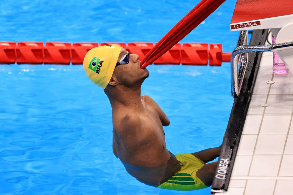 You are currently viewing Gabriel Araújo leva prata na natação e dá ao Brasil primeira medalha nas Paralimpíadas