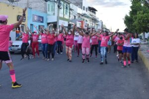 Read more about the article São José do Egito encerrou mês de conscientização contra o câncer de mama e do colo do útero com caminhada