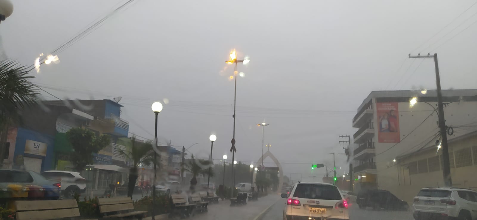 You are currently viewing São José do Egito registrou chuva forte com ventos na tarde dessa quinta (17)