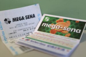 Read more about the article Uma aposta de Pernambuco acerta a quina da Mega-Sena e leva mais de R$ 50 mil; prêmio acumula e vai a R$ 70 milhões