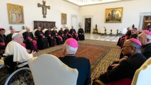Read more about the article Papa Francisco recebeu bispos do Regional Nordeste 2 nesta sexta (20)