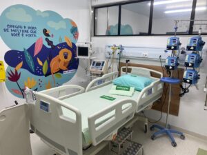 Read more about the article Situação piora e Pernambuco tinha nessa sexta (20) 118 crianças e bebês esperando por leitos de UTI