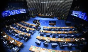 Read more about the article Senado aprova valor mínimo permanente de R$ 400 para Auxílio Brasil