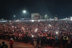 Read more about the article Cerca de 40 mil pessoas na primeira noite da Expoagro em Afogados da Ingazeira