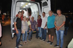 Read more about the article Prefeitura de SJE entregou 3 novas ambulâncias a população na noite dessa quinta (30)