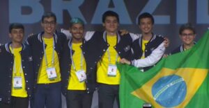 Read more about the article Brasil faz barba, cabelo e bigode em Olimpíada Internacional de Matemática e ganha medalhas de ouro, prata e bronze