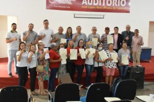 Read more about the article Prefeitura de SJE entregou mais 22 títulos de posse do REURB Municipal