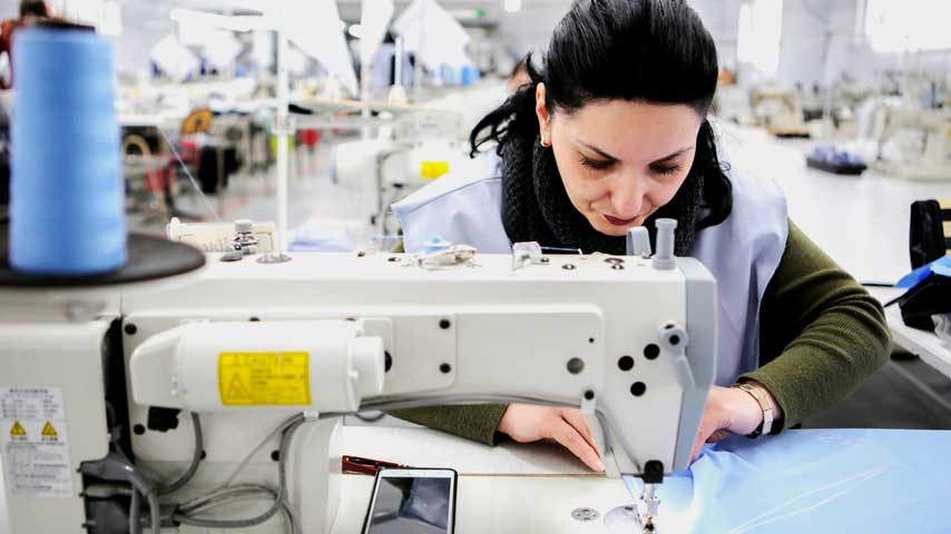 Empresa abre 10 vagas de Emprego para pessoas com experiência em máquina industrial de costura para São José do Egito