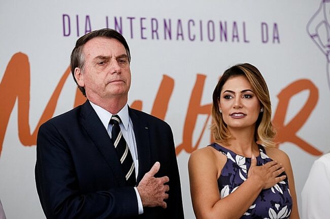 Read more about the article Governo Bolsonaro propõe 94% menos de recursos no Orçamento para combate à violência contra mulheres, diz levantamento