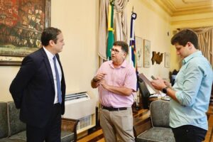 Read more about the article Adelmo Moura anuncia vinda do governador para Itapetim no mês de Novembro