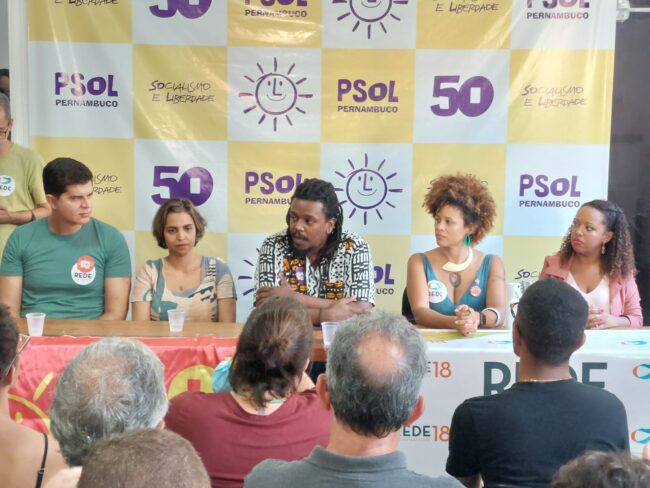 You are currently viewing PSOL Pernambuco delibera pelo apoio crítico a Marília Arraes