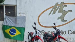 Read more about the article Em Afogados da Ingazeira, fábrica de móveis não abriu nessa segunda (31), em luto pela derrota de Bolsonaro