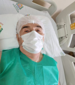 Read more about the article Pe. Airton Freire passa bem depois de fazer cirurgia endovascular