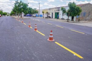 Read more about the article Ruas asfaltadas de Itapetim recebem sinalização horizontal