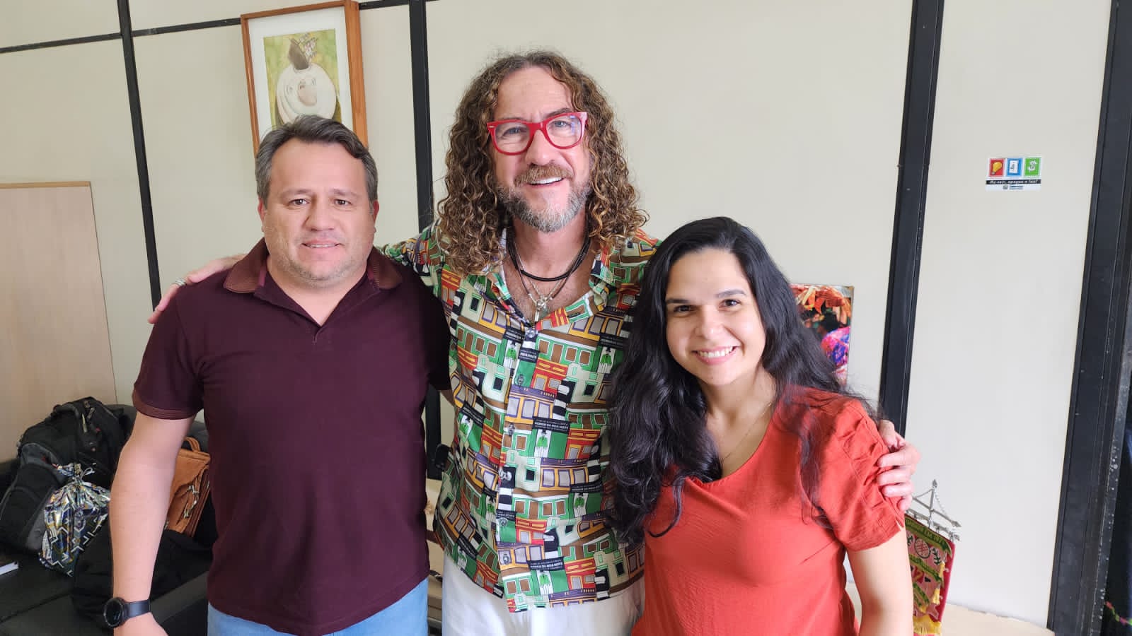 Read more about the article Henrique Marinho teve encontro com o Secretário de Cultura de Pernambuco