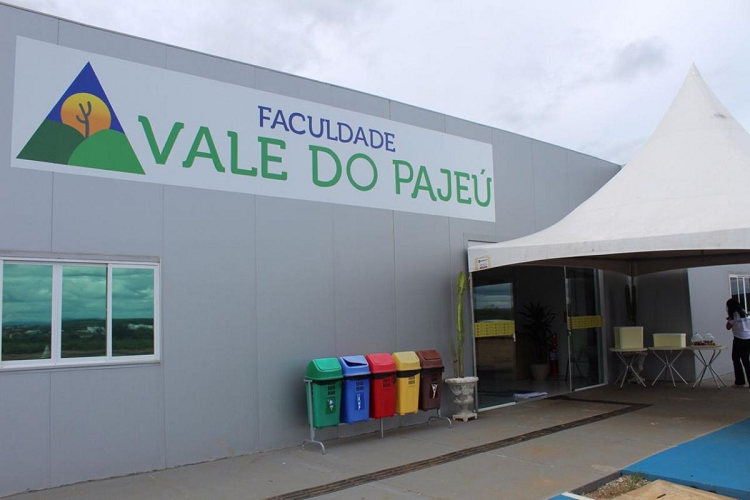 You are currently viewing Faculdade Vale do Pajeú promove colação de grau das primeiras turmas nesta sexta-feira (24)