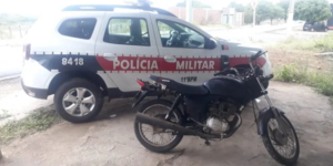 Read more about the article Polícia Militar recupera moto com restrição de roubo/furto em Ouro Velho