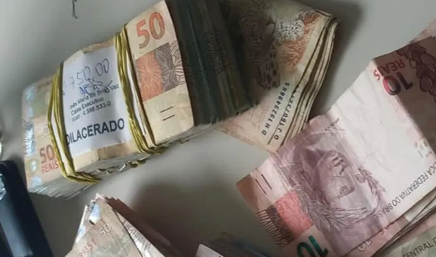 Read more about the article Funcionário de banco de Teresina é preso tentando fugir após furtar mais de R$ 1 milhão de agência
