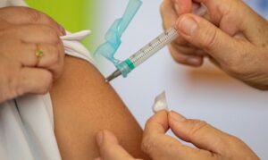 Read more about the article São José do Egito vacina contra a covid todos os grupos prioritários; saiba quais são