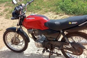 Read more about the article Mais uma moto roubada em plena luz do dia em São José do Egito