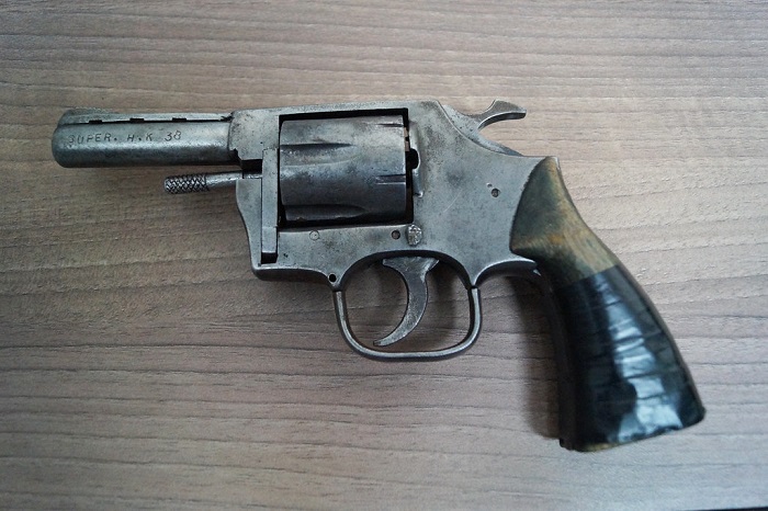 Read more about the article Polícia apreendeu revolver artesanal em Tuparetama