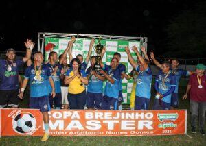 Read more about the article Amparo vence Associação nos pênaltis e se torna campeão da 2ª Copa Brejinho Master de Futebol