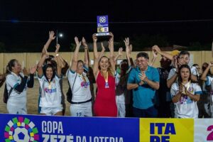 Read more about the article Unidas Pela Bola são campeãs da 1ª Copa Zezé da Loteria, em Itapetim
