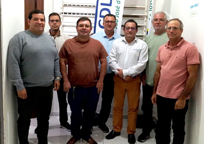 Read more about the article ACIAGRO E CDI firmam mais uma parceria e criam Câmara setorial da indústria em São José do Egito