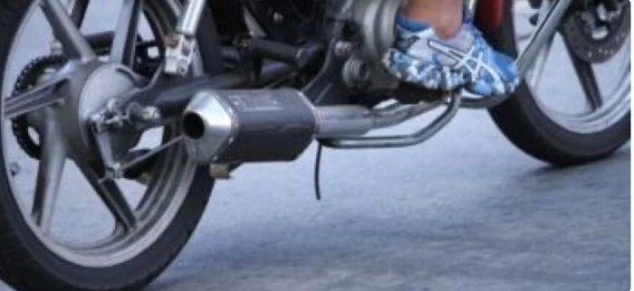 You are currently viewing Polícia retira de circulação motos com escape adulterado em São José do Egito e Brejinho