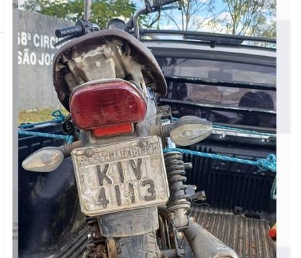 Read more about the article Polícia prende homem com mandado em aberto e recupera motocicleta furtada