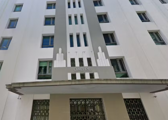 Read more about the article OAB protocola representação contra advogado suspeito de estupro contra a filha de 16 anos