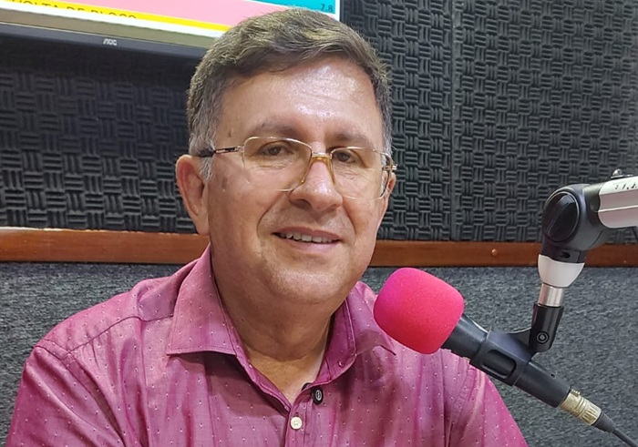 Read more about the article Adelmo Moura garante que continua se articulando buscando 2026