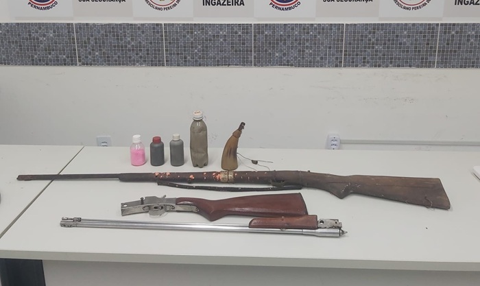 Read more about the article Suspeito de tentativa de homicídio é preso com armas em Carnaíba